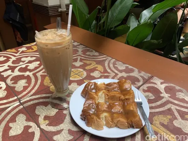 Warung Kopi Purnama. Warung Kopi Purnama.
