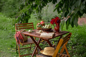A Rustic Garden Escape!