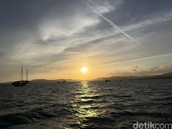 Sunset cruise di Langkawi Sunset cruise di Langkawi