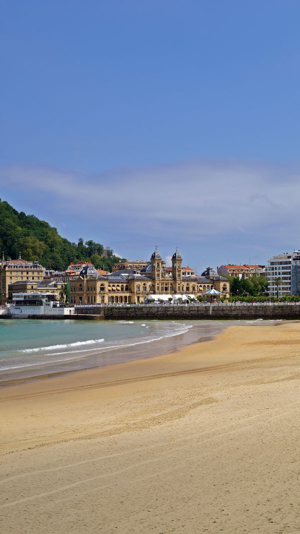 Barcelona Beach Escape