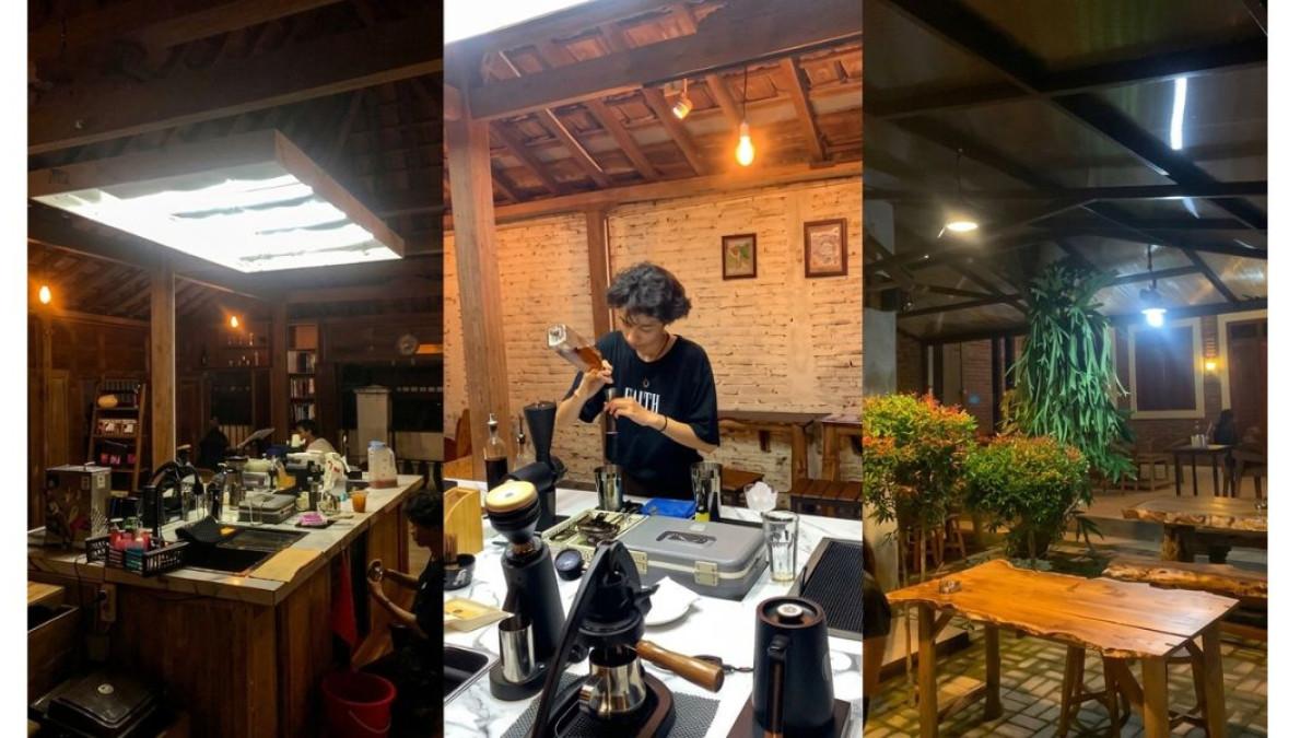 WASTUSADA - main ke Solo makin nyaman di Wastusada Slow Bar Coffee. ngopi di suasana homey dan asri sambil santai, ngobrol, atau bekerja dengan tenang.