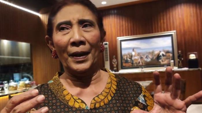WAWANCARA - Susi Pudjiastuti soroti kejadian Kapal tongkang pengangkut batu bara di pantai Cibenda Kecamatan Parigi Kabupaten Pangandaran.