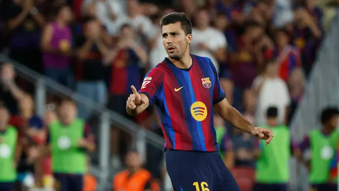 Pemain Barcelona, Rodrigo, beraksi dalam pertandingan Liga Spanyol melawan Athletic Bilbao di Barcelona, Spanyol, Jumat (28/8/2026). (AP Photo/Joan Monfort)