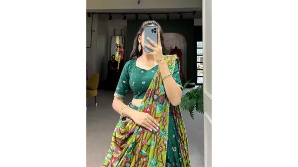 महिला शुद्ध डोला टसर सिल्क चनिया चोली सेट