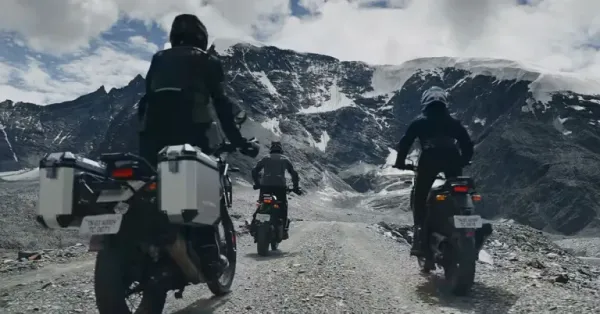 royal enfield himalayan 440 rear royal enfield himalayan 440 rear