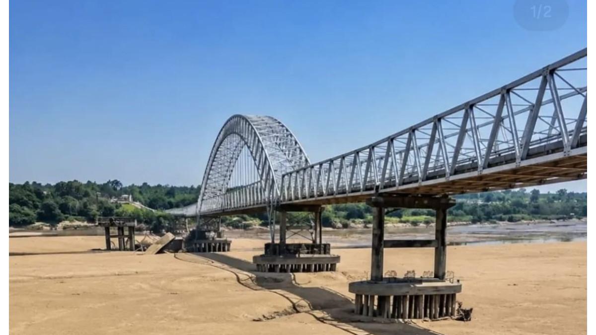 SUNGAI BARITO - Prakiraan cuaca di Pulau Kalimantan pada Sabtu, 22 Agustus 2026, menunjukkan kondisi yang cukup beragam, ada cerah hingga hujan lokal.