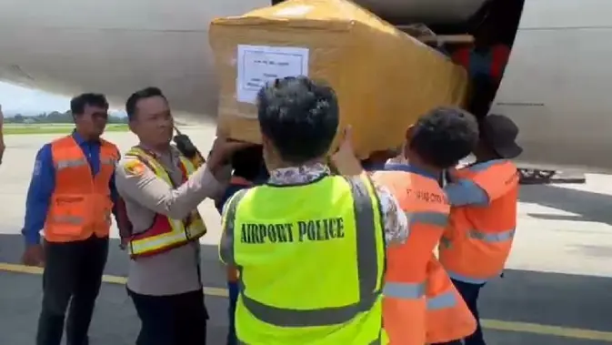 Ketiga ASN tersebut tewas setelah ditembak saat dalam perjalanan kembali ke Wamena usai menyalurkan bantuan ternak kepada masyarakat. (Foto: Antara)