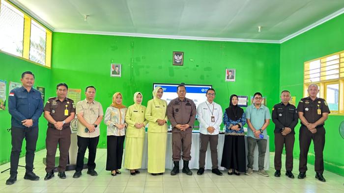 BRI Gorontalo serahkan bantuan sarana ddddddd