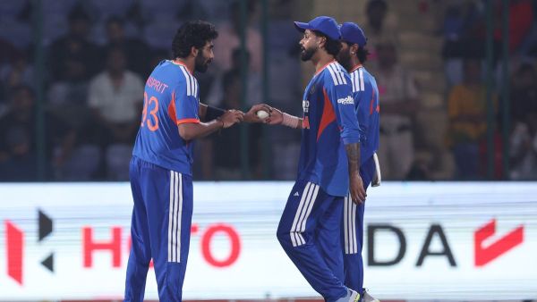 Shreyas Iyer And His Team