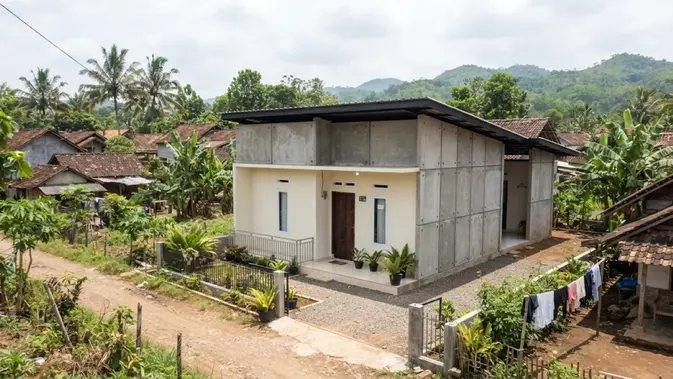 Model Rumah Desa 2 Kamar Tidur yang Hemat Biaya (AI Generated)