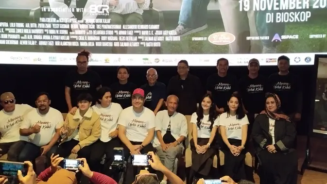 Film Menang Untuk Kalah Soroti Bahaya Gaya Hidup Konsumtif, Sindir Fenomena Besar Pasak daripada Tiang Film Menang Untuk Kalah Soroti Bahaya Gaya Hidup Konsumtif, Sindir Fenomena Besar Pasak daripada Tiang