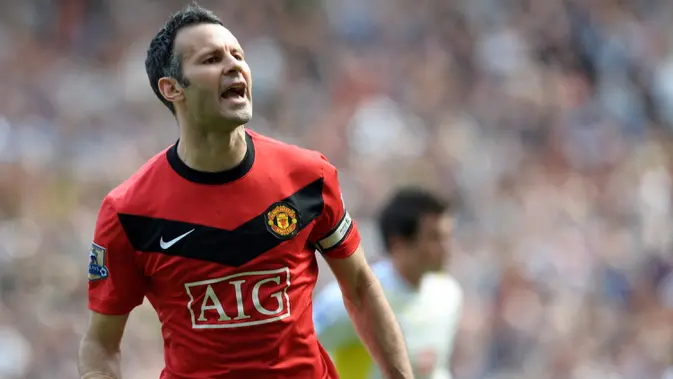 Wayne Rooney dan 5 Raja Assist Premier League Ryan Giggs (162 assist) - Giggs merupakan gelandang terbaik yang pernah dimiliki Manchester United. Tercatat, Giggs telah menghasilan 162 assist selama bermain di Premier League. (AFP/Paul Ellis)