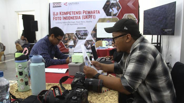 18 Pewarta Foto Ikut Uji Kopetensi UKPFI 2026_03