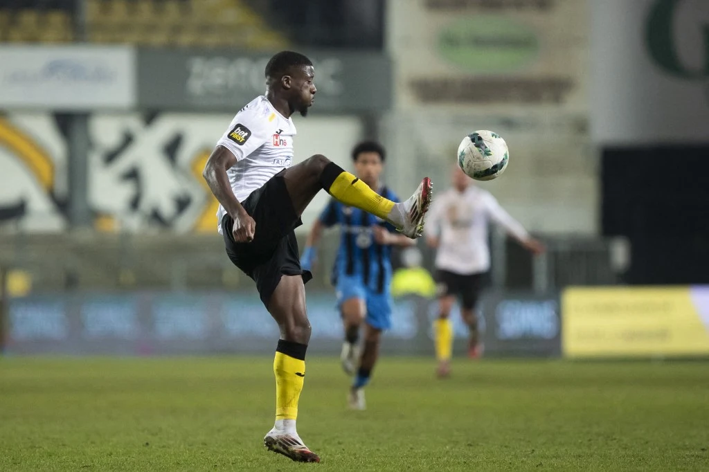 Pogoń Szczecin wygrała z Piastem Gliwice 2:1 po wyrównanym meczu