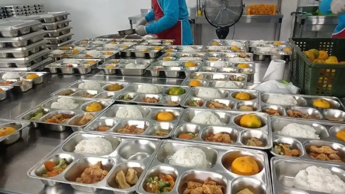 Ada Kejutan! BGN Pelajari Program Makan Bergizi di Jepang, Siapkan ...