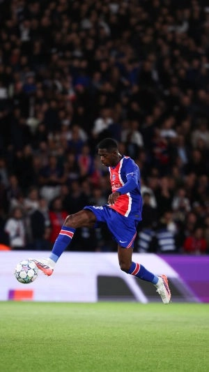 زيدان يشيد بقيادة ديمبيلي
