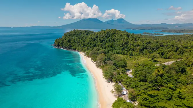 Aktivitas di sekitar Manado Marriott Resort & Spa, Likupang, Sulawesi Utara. (dok. Marriott Resort & Spa)