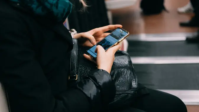 Terjebak Ekspektasi Netizen, Cara Menjaga Mental dari Standar Kecantikan Media Sosial Terjebak Ekspektasi Netizen, Cara Menjaga Mental dari Standar Kecantikan Media Sosial (Foto: Unsplash)
