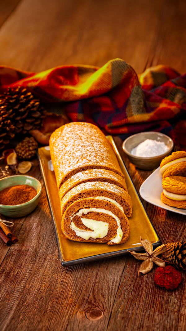 Pumpkin Roll Cake
