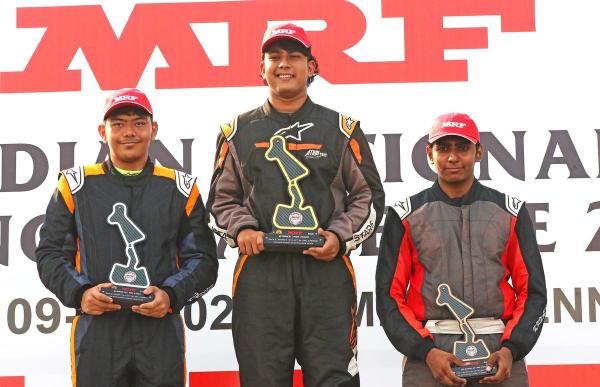 MRF F1600 Race-2 winner Shivansh Bejoy (centre) flanked by Evan Sharwan (left, 2nd) and Gyan S (3rd) (Oct 11)