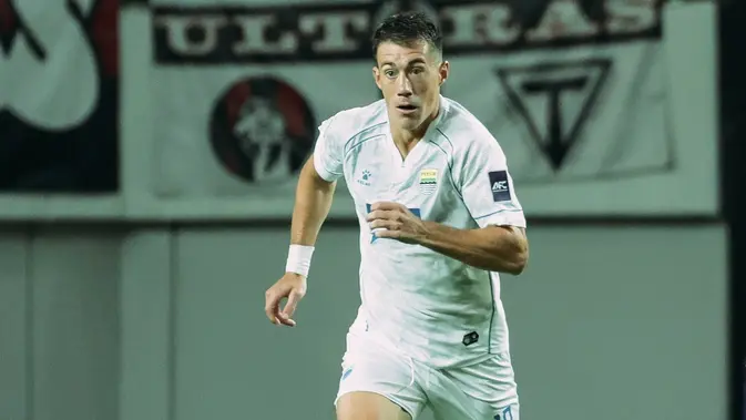 Mariano Peralta - Persib Aksi winger Persib Bandung, Mariano Peralta saat menghadapi FC Seoul dalam laga pertama fase grup AFC Champions League Two 2026/2027 di Seoul World Cup Stadium, Rabu (16/9/2026). (Dok. Persib)