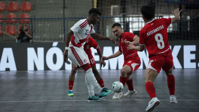 Timnas Futsal Indonesia vs Peru, Copa das Nacoes de Futsal 2026 Timnas Futsal Indonesia menghadapi Peru dalam laga penentuan peringkat 5 dan 6 Copa das Nacoes de Futsal 2026 di Brasil, Minggu (18/10/2026) dini hari WIB. (Bola.com/Federasi Futsal Indonesia)