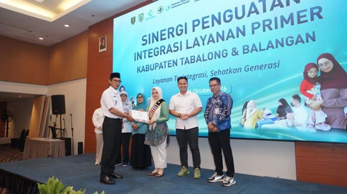Wabup Balangan serahkan sertifikat ILP