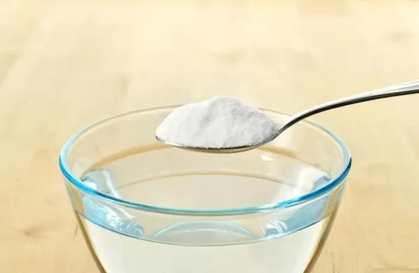 Manfaat Baking Soda untuk Putihkan Gigi