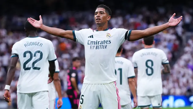 Pemain Real Madrid Jude Bellingham Pemain Real Madrid Jude Bellingham berselebrasi dalam laga La Liga Spanyol antara Real Madrid vs Malaga di Madrid, Spanyol, Minggu, 30 Agustus 2026. (AP Photo/Manu Fernandez)