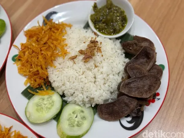 Cafe Serasi Baru di Tebet, Kafe Homey yang Masakan Rumahan Modern