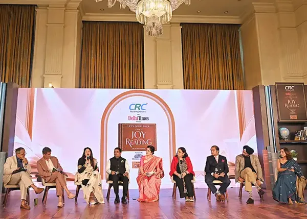 700x500_L-R_-Ranjan-Pal,-AD-Singh,-Sheba-Thapar,-Muktesh-Kumar-Pardeshi,-Namrata-Kohli,-Poonam-Singh-Jamwal,-Prasenjit-K 700x500_L-R_-Ranjan-Pal,-AD-Singh,-Sheba-Thapar,-Muktesh-Kumar-Pardeshi,-Namrata-Kohli,-Poonam-Singh-Jamwal,-Prasenjit-K