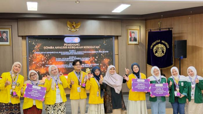 Universitas Lambung Mangkurat (ULM) meraih peringkat pertama Anugerah Kampus 02