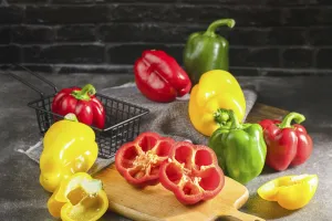 Pepper Roșu vs. Verde