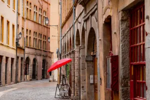 Lyon Reise  Guide