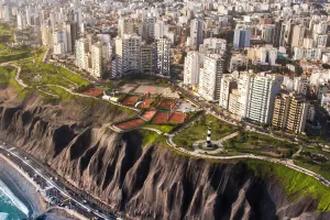 Encantos de Lima