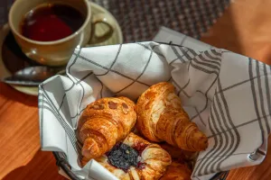 Flaky Croissant Magic