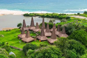 Raw Horizons of Sumba