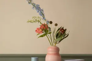 Frühlings-Sideboard