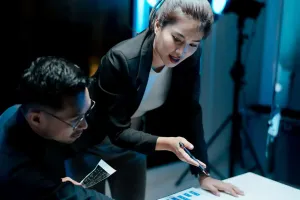 Xem Thị Trường Trước Khi Ngủ