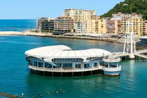 Durrës: praias e ruínas