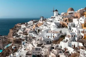 Santorini Travel Guide