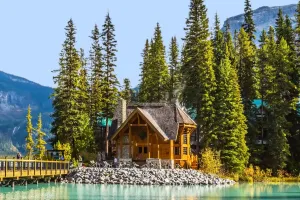 Emerald Lake Escape