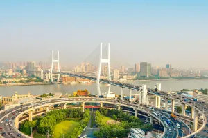 Thành phố lái xe vòng tròn