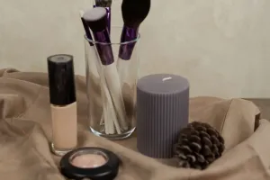 Kem nền cho da mụn