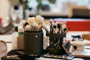 4 cây cọ "đáng đồng tiền"