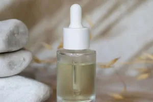 Da mướt mịn không bóng nhờn