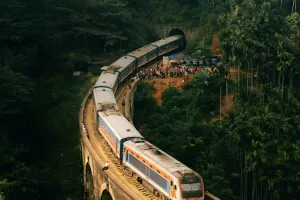 Jembatan Sembilan Lengkungan