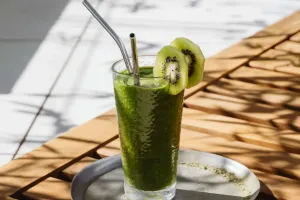 Kiwi Smoothie Bliss