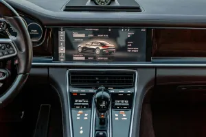 AI vadītas viedas kabīnes