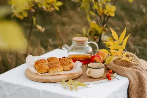 Cách làm bánh cuộn quế